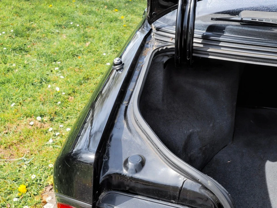 1992 Mitsubishi Galant VR-4 6th Gen - Image 24 of 30