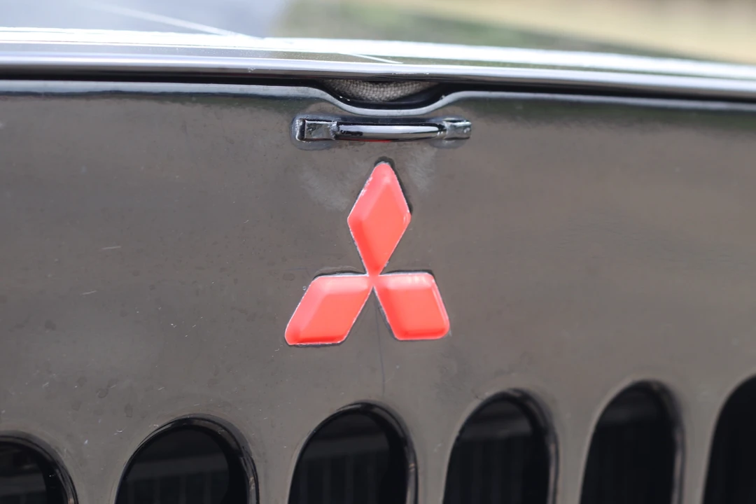 1992 Mitsubishi - Image 11 of 31