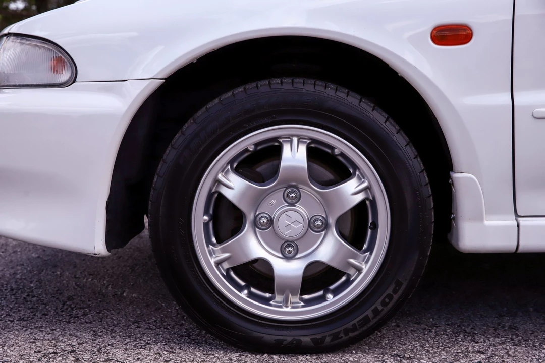 1992 Mitsubishi Lancer Evolution I 5th Gen - Image 29 of 31
