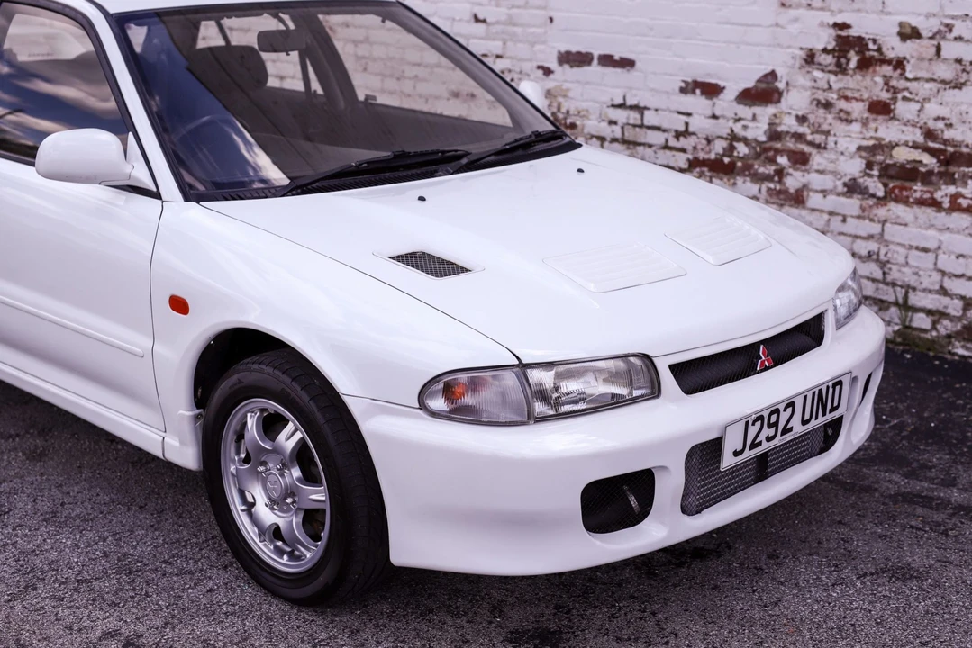 1992 Mitsubishi Lancer Evolution I 5th Gen - Image 13 of 31