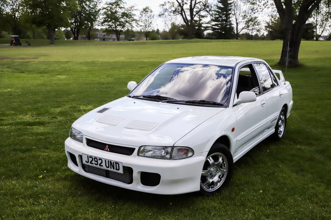 1992 Mitsubishi Lancer Evolution I 5th Gen - Image 11 of 31