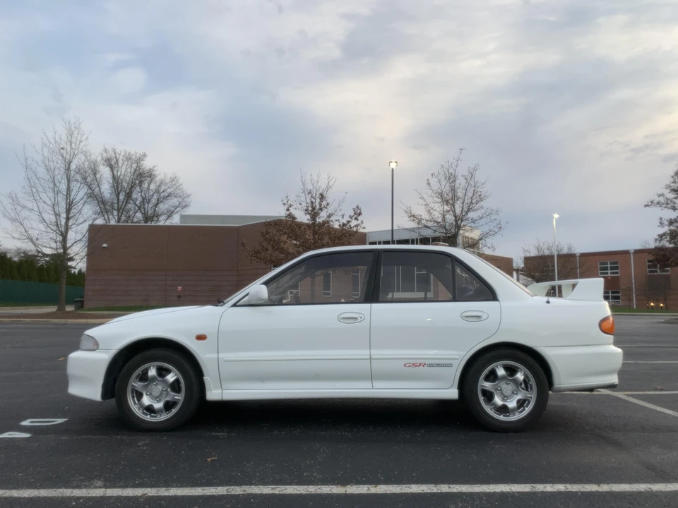 1992 Mitsubishi Lancer Evolution I 5th Gen - Image 17 of 31
