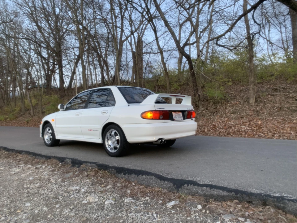 1992 Mitsubishi Lancer Evolution I 5th Gen - Image 21 of 31