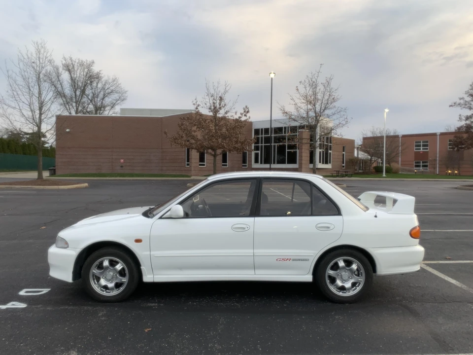 1992 Mitsubishi Lancer Evolution I 5th Gen - Image 18 of 31