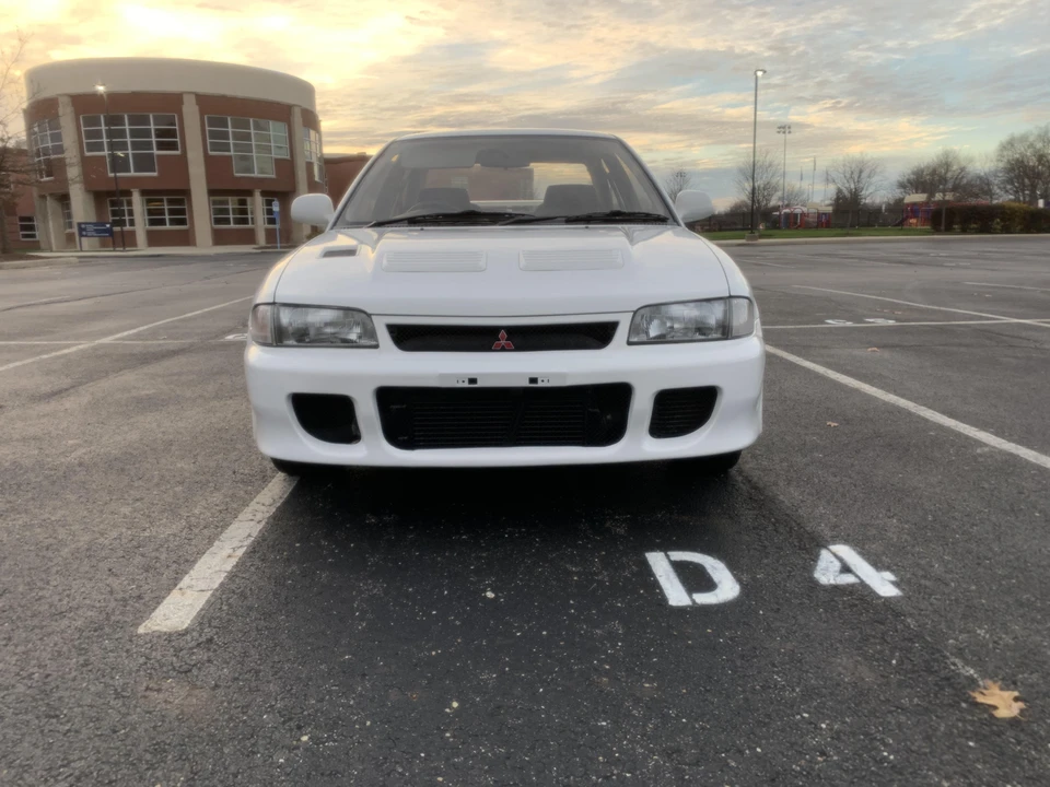 1992 Mitsubishi Lancer Evolution I 5th Gen - Image 6 of 31