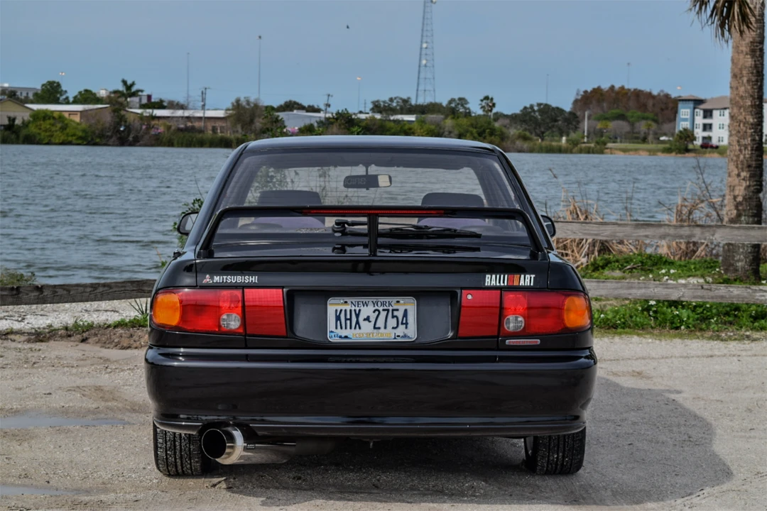 1992 Mitsubishi Lancer Evolution I 5th Gen - Image 12 of 31