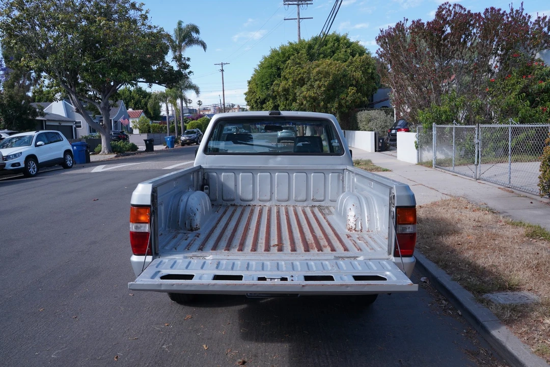 1992 Mitsubishi Triton 2nd Gen - Image 8 of 31