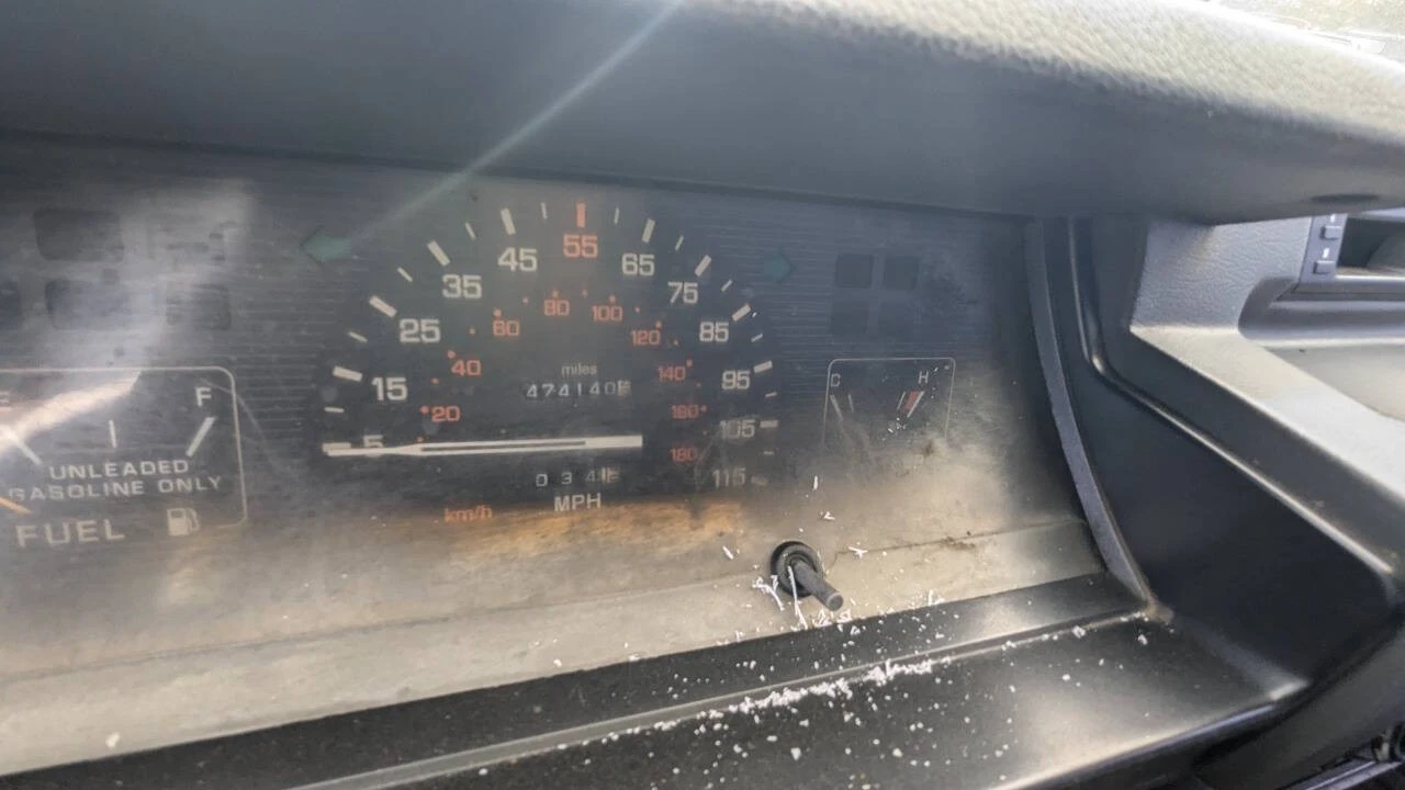 1992 Mitsubishi Triton 2nd Gen - Image 10 of 18