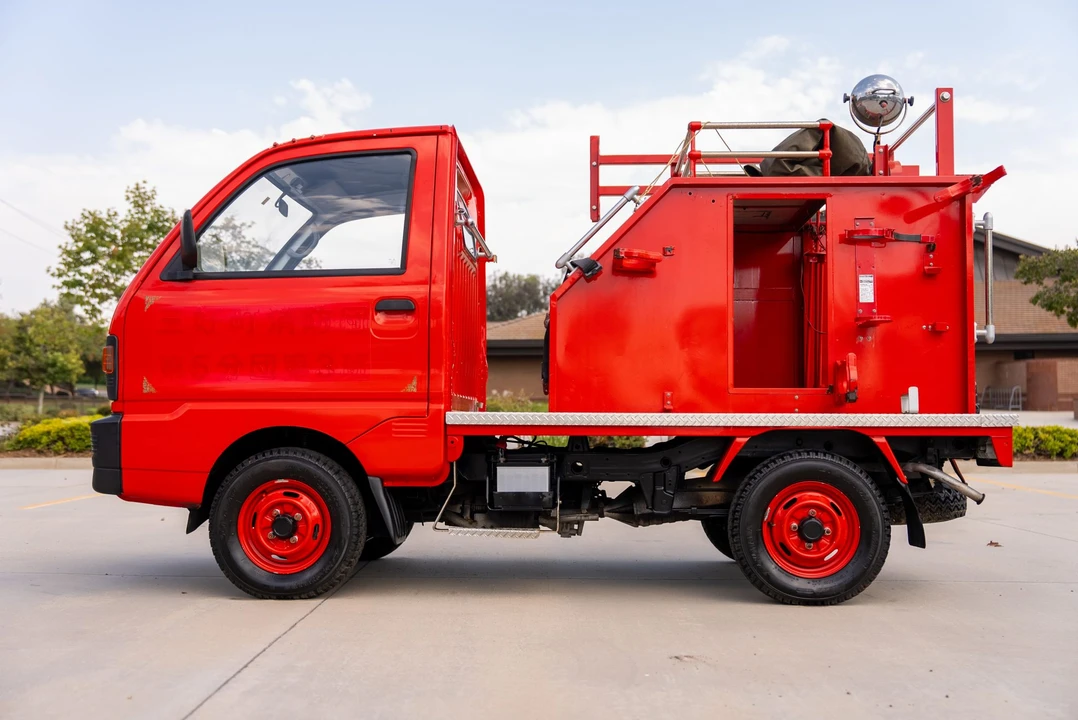1992 Mitsubishi Minicab 5th Gen - Image 4 of 31