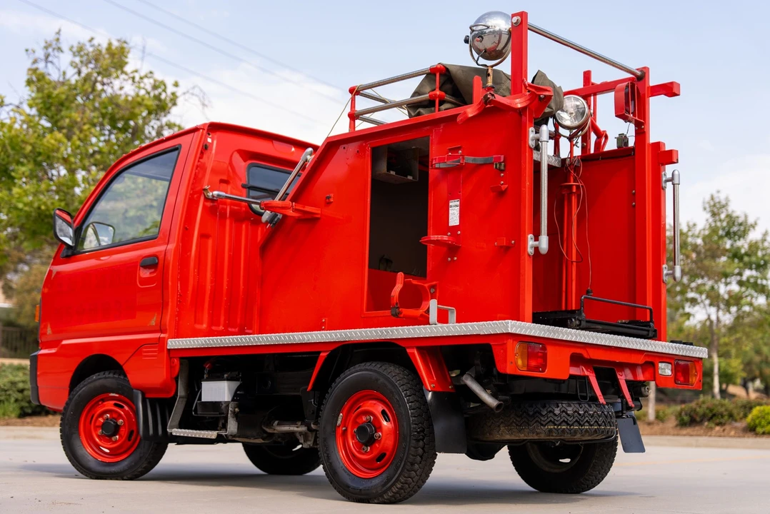 1992 Mitsubishi Minicab 5th Gen - Image 7 of 31