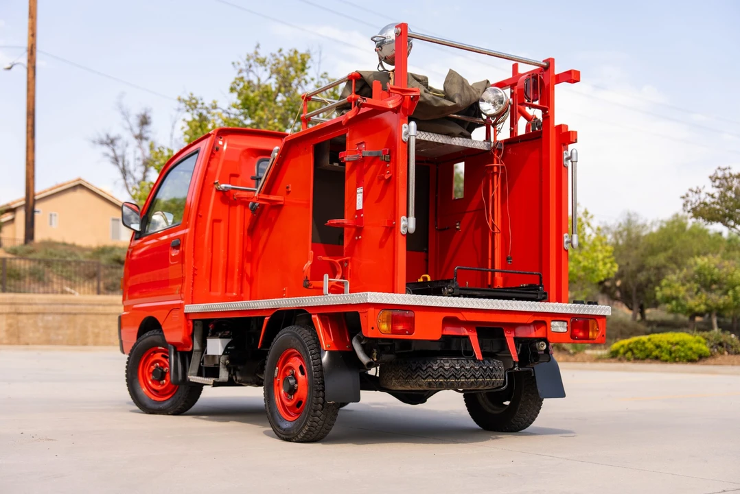 1992 Mitsubishi Minicab 5th Gen - Image 9 of 31