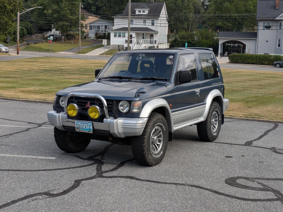 1992 Mitsubishi Pajero/Montero 2nd Gen - Image 8 of 31