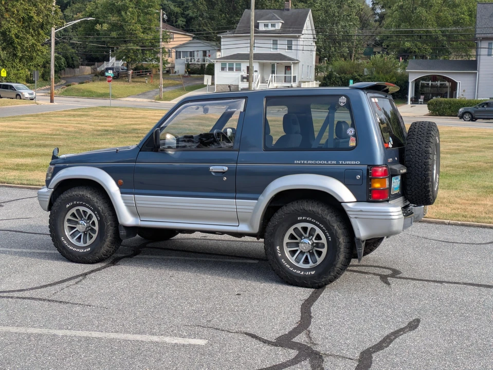 1992 Mitsubishi Pajero/Montero 2nd Gen - Image 11 of 31