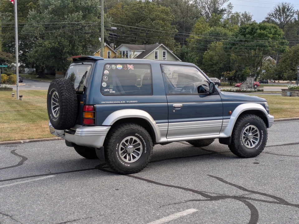 1992 Mitsubishi Pajero/Montero 2nd Gen - Image 17 of 31
