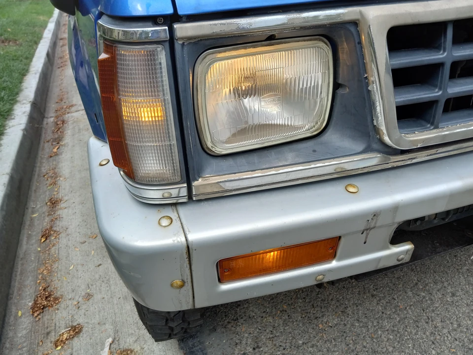 1992 Mitsubishi Triton 2nd Gen - Image 14 of 31