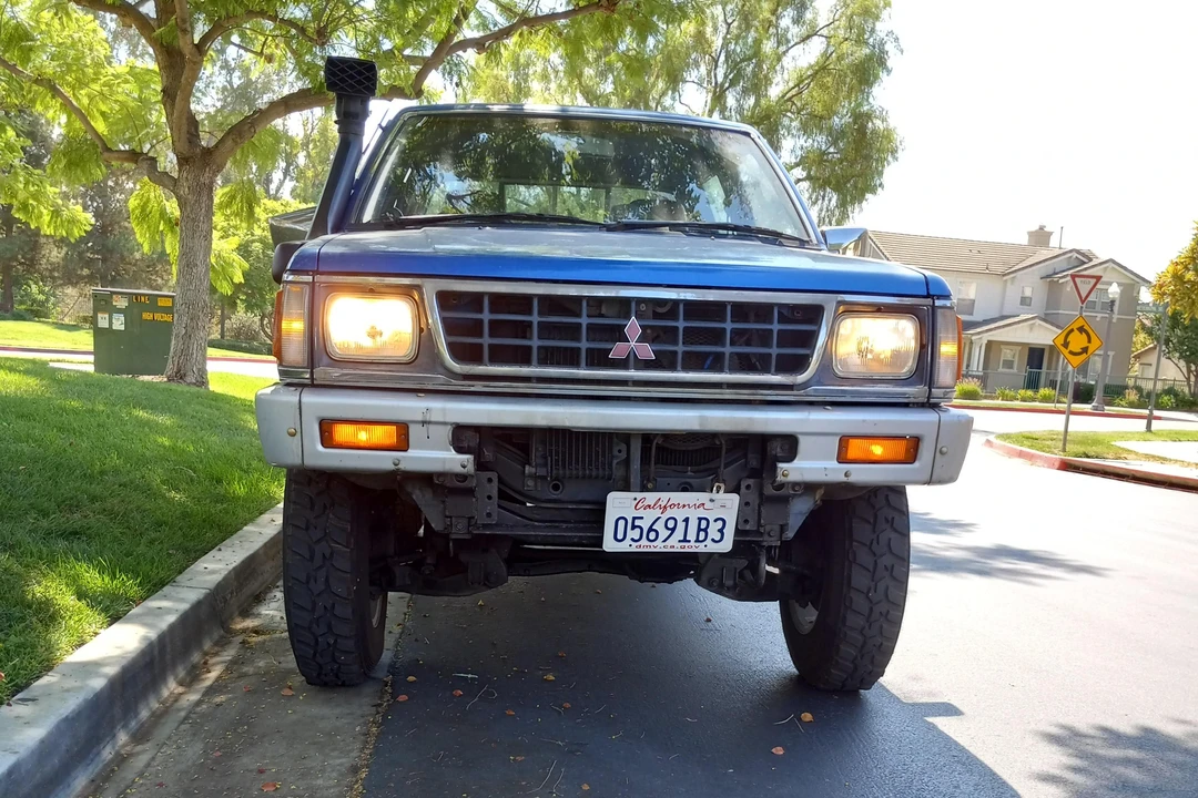 1992 Mitsubishi Triton 2nd Gen - Image 6 of 31