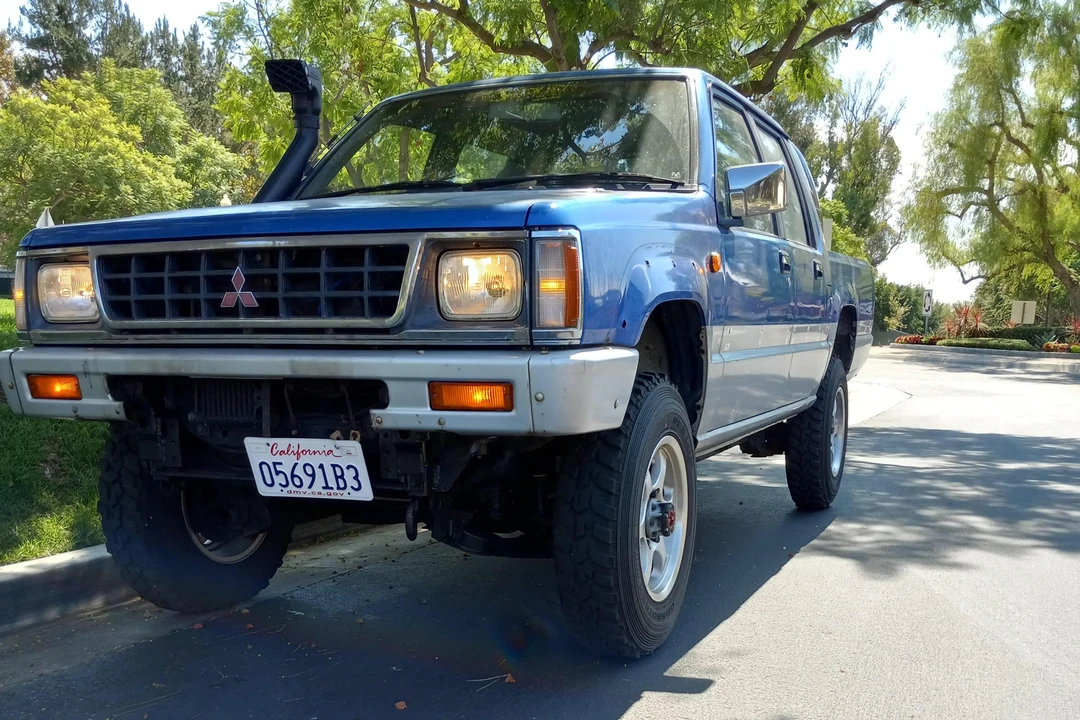 1992 Mitsubishi Triton 2nd Gen - Image 7 of 31