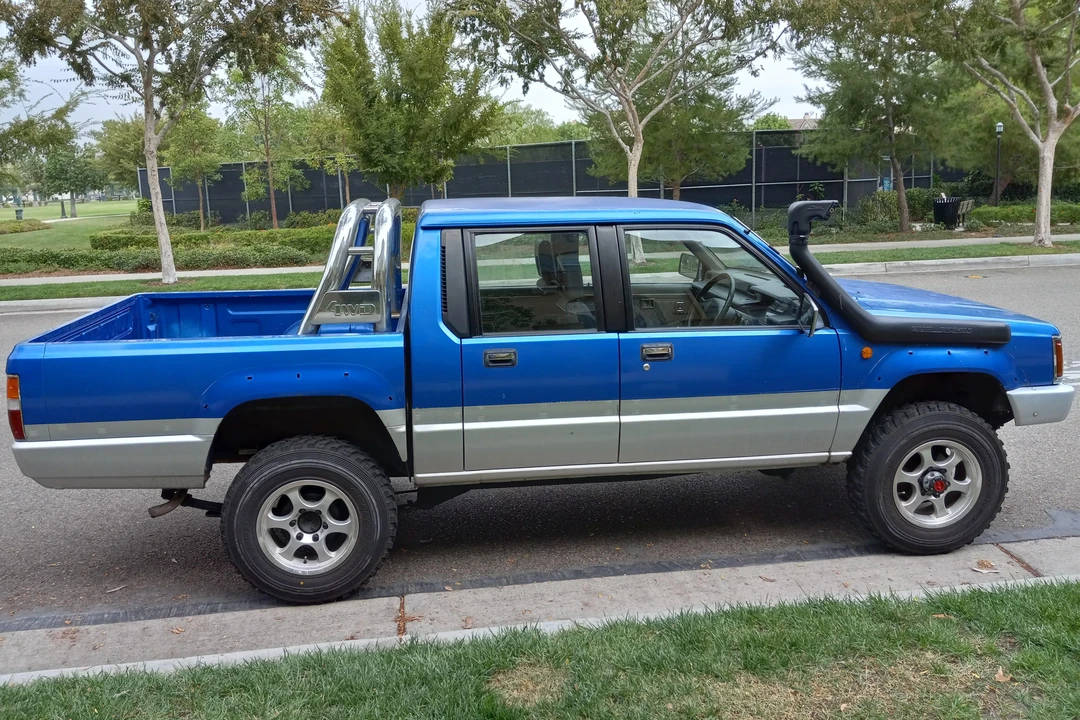 1992 Mitsubishi Triton 2nd Gen - Image 3 of 31