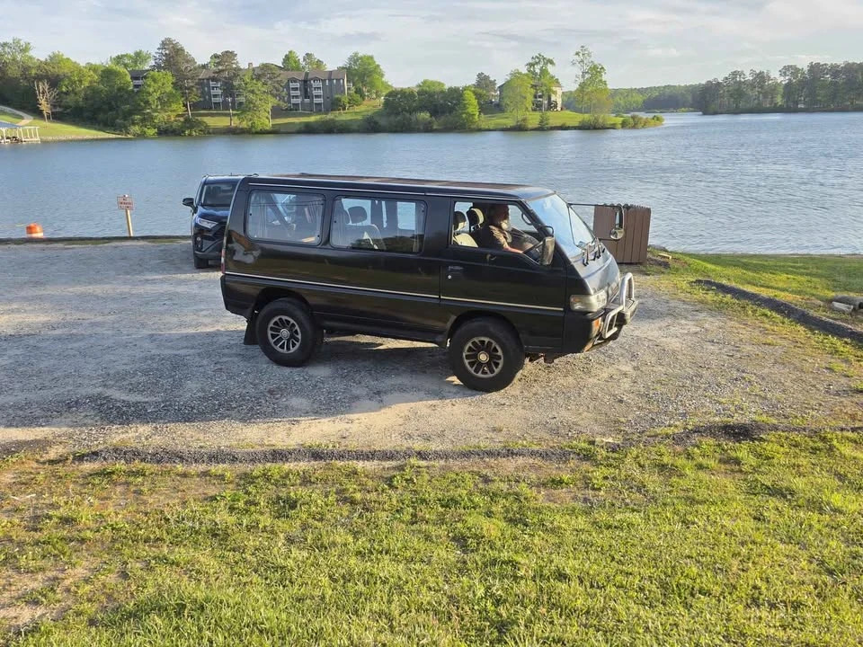 1992 Mitsubishi Delica 3rd Gen - Image 5 of 14