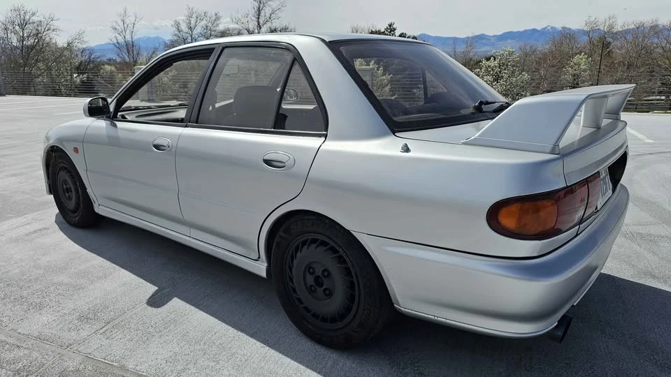 1992 Mitsubishi Lancer Evolution I 5th Gen - Image 4 of 8