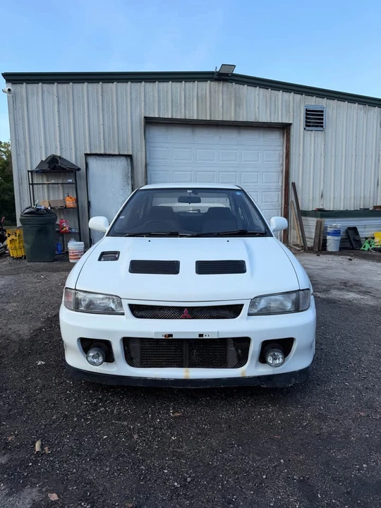 1992 Mitsubishi Lancer Evolution I 5th Gen - Image 4 of 19