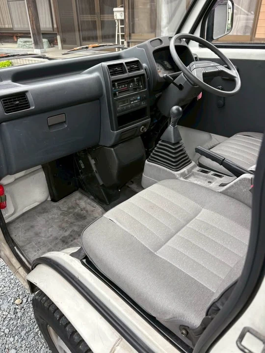 1992 Mitsubishi Minicab 5th Gen - Image 7 of 10