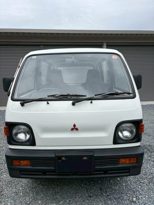 1992 Mitsubishi Minicab 5th Gen - Image 2 of 10