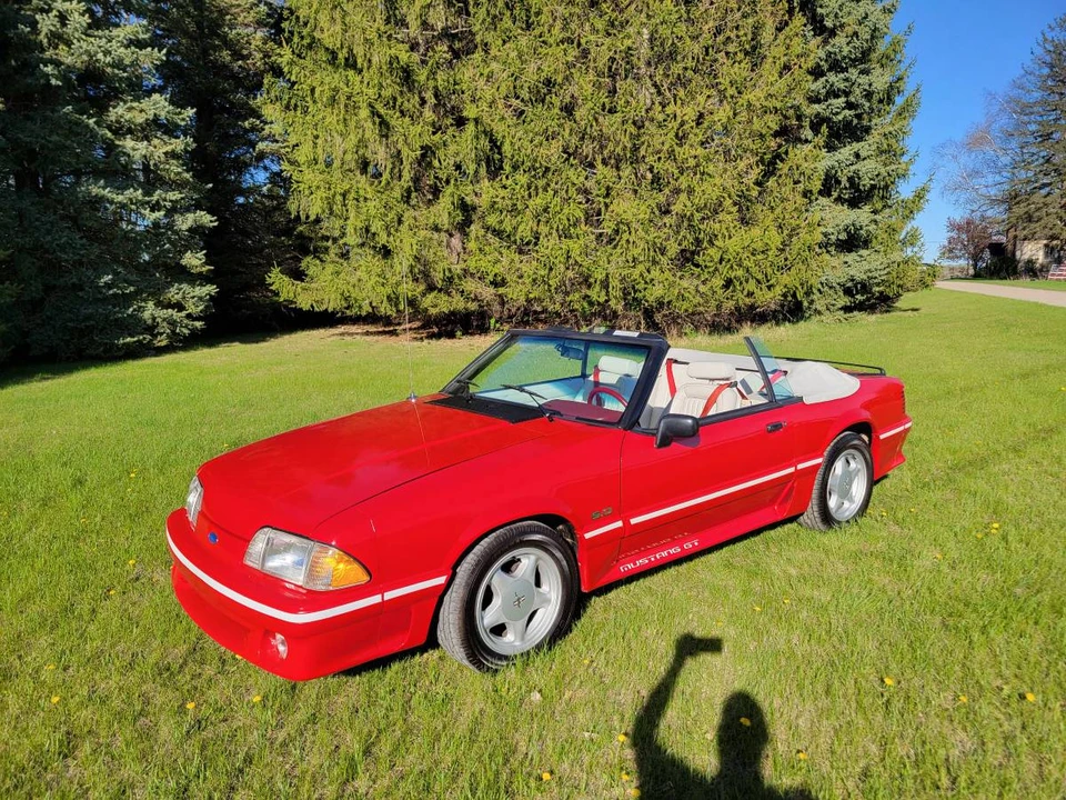 1992 Ford Mustang GT 3rd Gen - Image 23 of 24