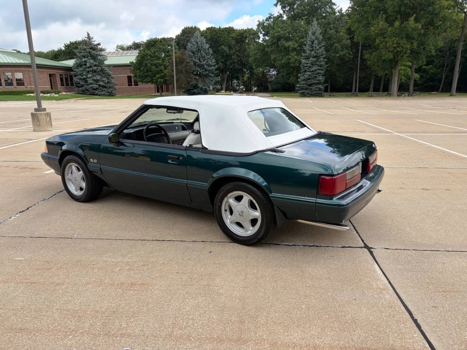 1992 Ford Mustang 3rd Gen - Image 4 of 10
