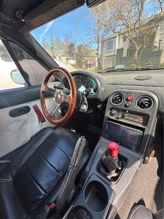 1992 Mazda NA MX-5 Miata - Image 4 of 6