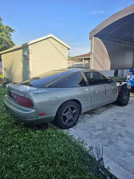 1992 Nissan 240SX SE Fastback 2D
