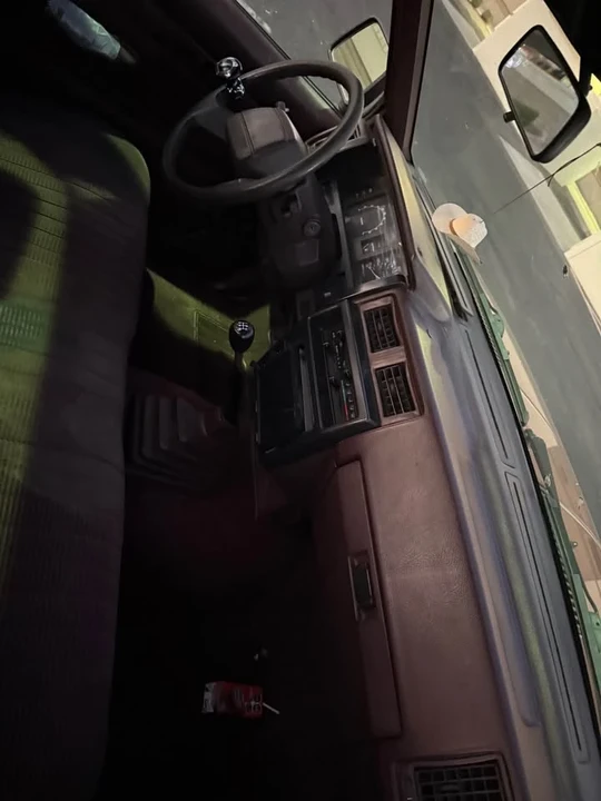1992 Nissan Frontier - Image 2 of 10