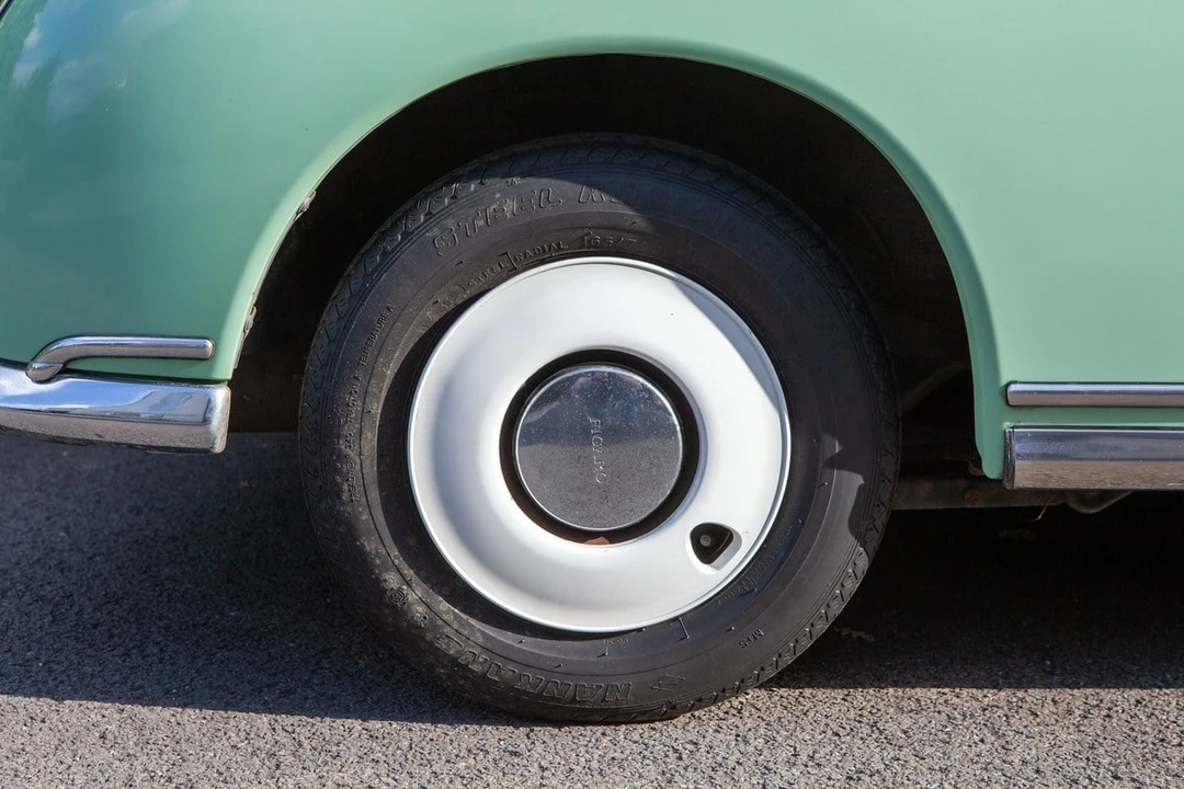 1991 Nissan Figaro - Image 15 of 30