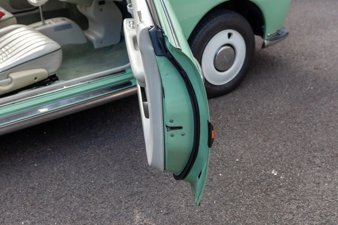 1991 Nissan Figaro - Image 17 of 30