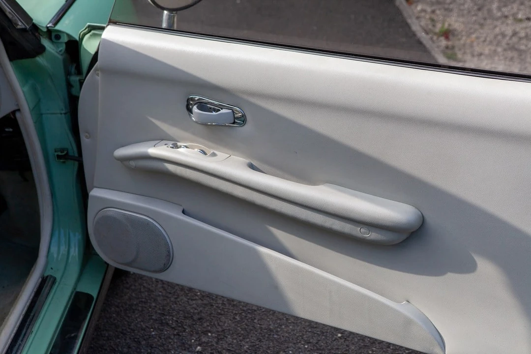 1991 Nissan Figaro - Image 18 of 30