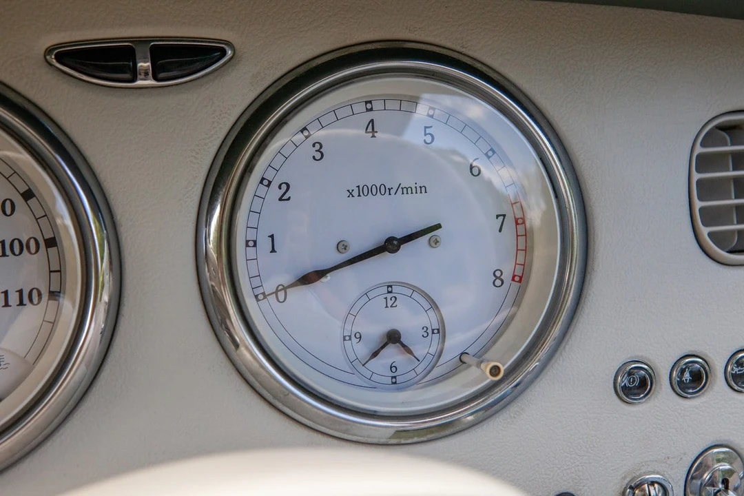 1991 Nissan Figaro - Image 28 of 30