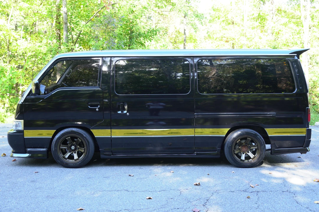1992 Nissan Caravan 3rd Gen - Image 3 of 5
