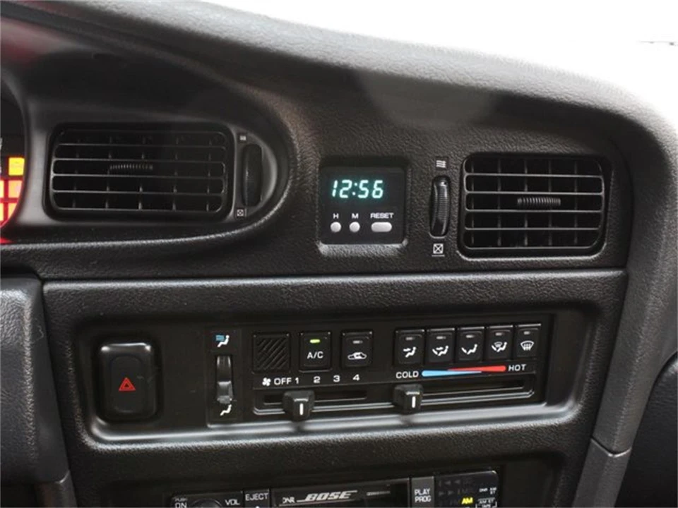 1992 Nissan Maxima 3rd Gen - Image 12 of 31