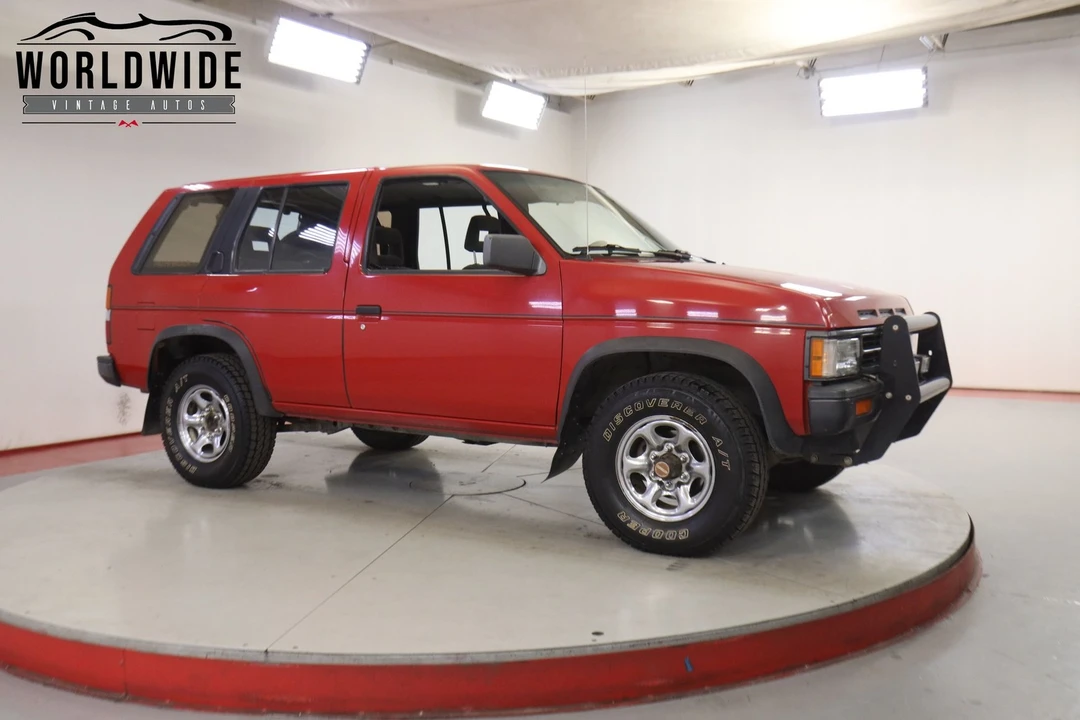 1992 Nissan Pathfinder 1st Gen - Image 2 of 12
