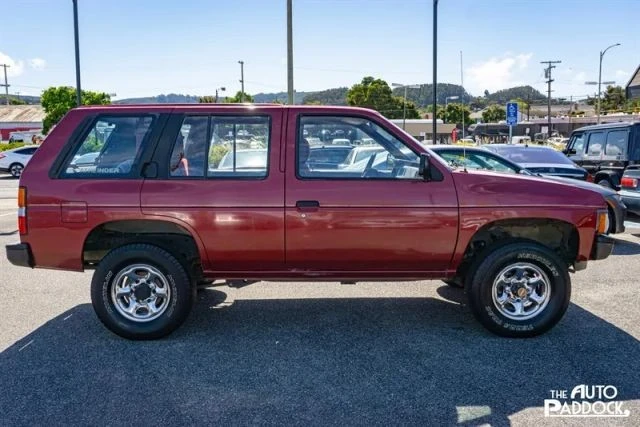1992 Nissan Pathfinder 1st Gen - Image 4 of 21