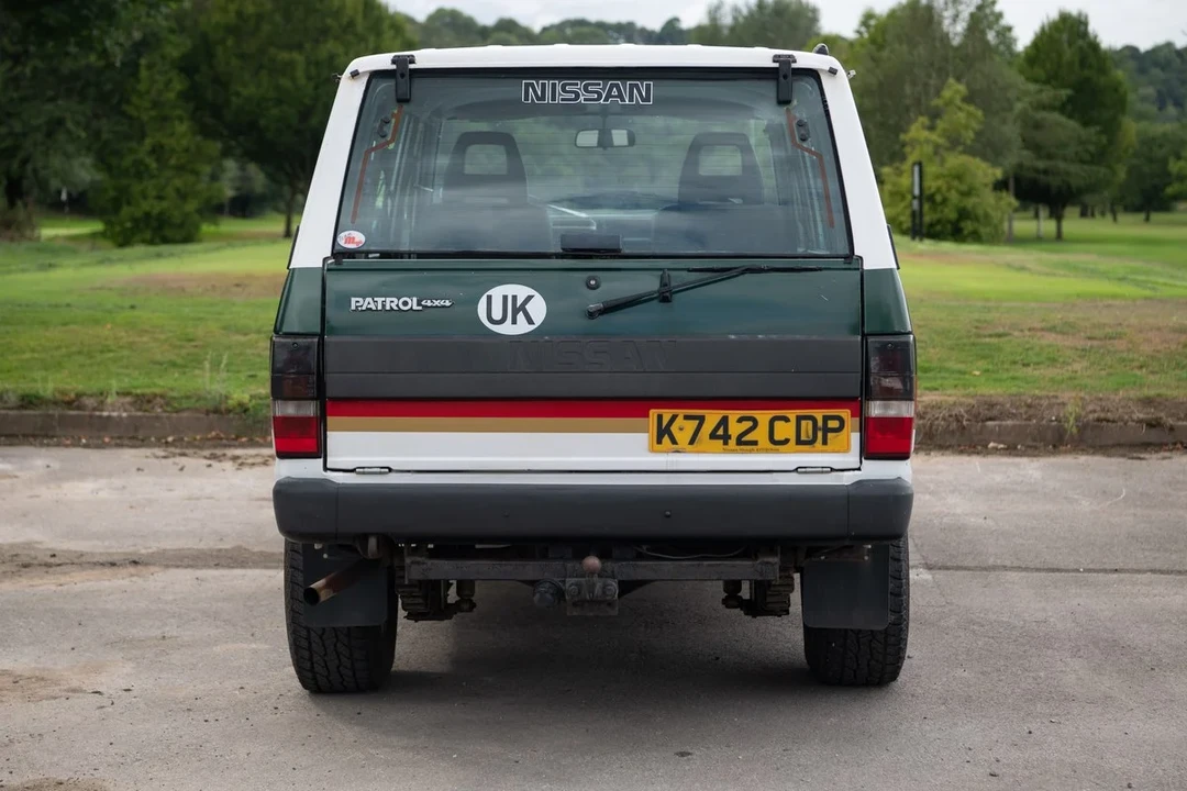 1992 Nissan Patrol 4th Gen - Image 17 of 30