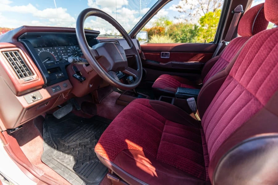 1992 Nissan Frontier - Image 13 of 19