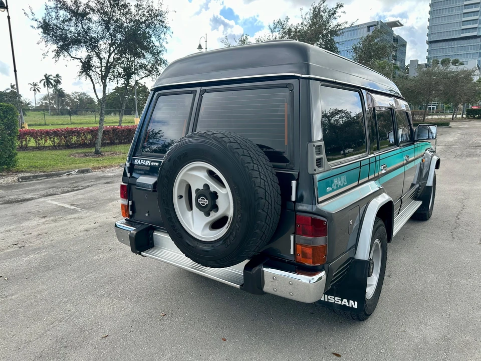 1992 Nissan Patrol 3rd Gen - Image 13 of 31