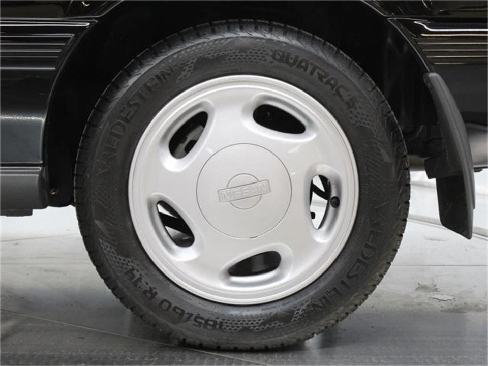 1992 Nissan Sentra 3rd Gen - Image 27 of 31