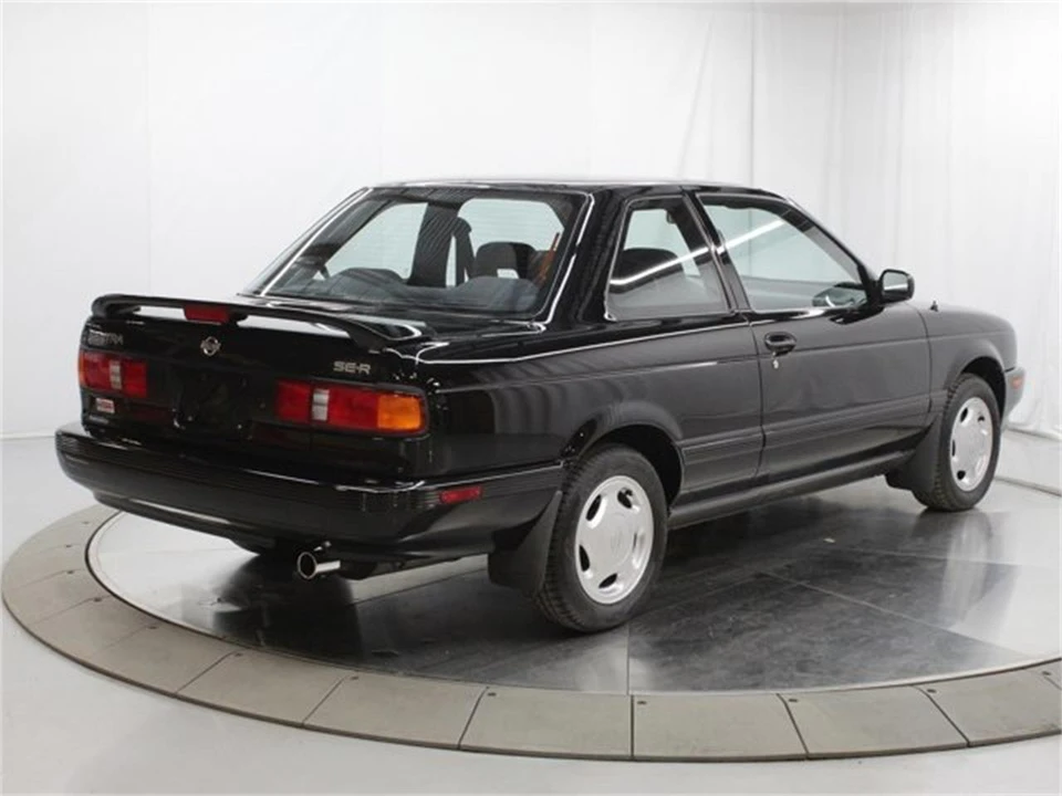 1992 Nissan Sentra 3rd Gen - Image 7 of 31