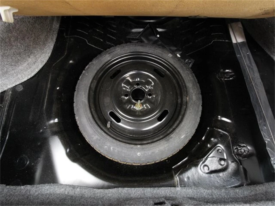 1992 Nissan Sentra 3rd Gen - Image 23 of 31