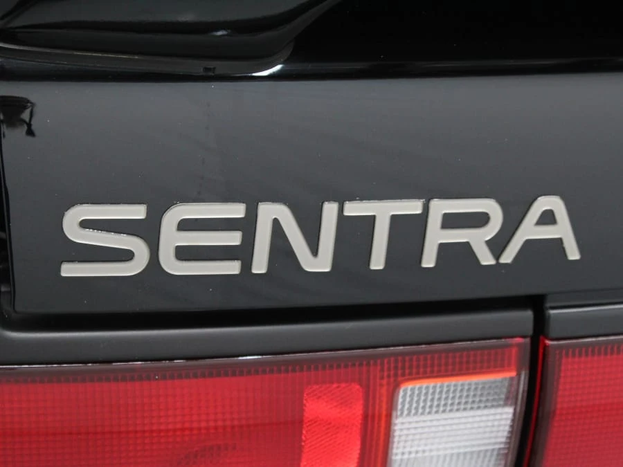 1992 Nissan Sentra 3rd Gen - Image 13 of 31