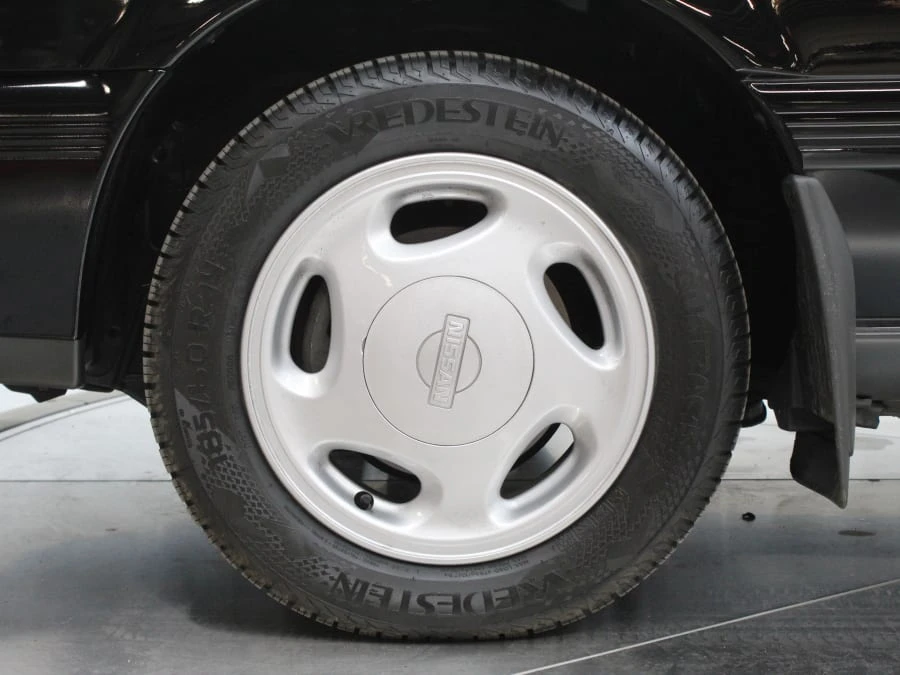 1992 Nissan Sentra 3rd Gen - Image 17 of 31