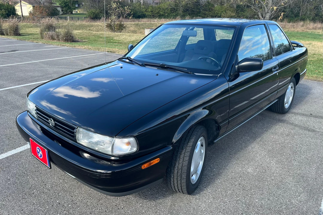 1992 Nissan Sentra 2nd Gen - Image 11 of 31