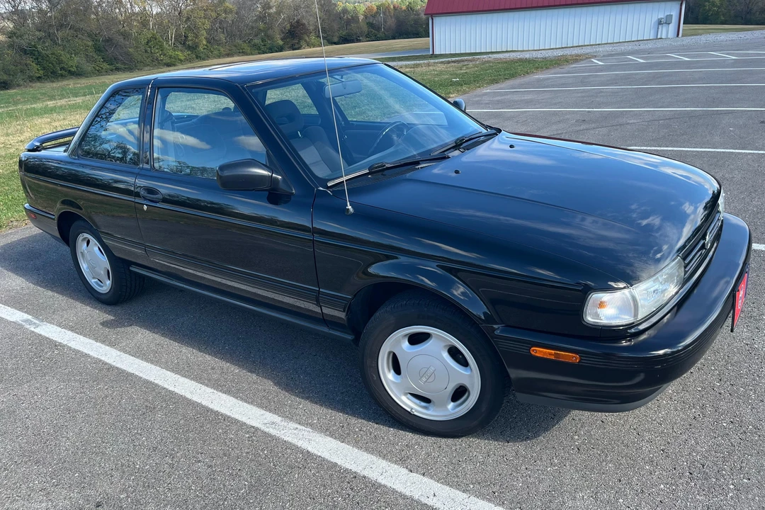 1992 Nissan Sentra 2nd Gen - Image 24 of 31